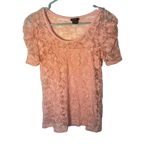 Rue 21 Double Layer Pink Lace Top Size Large - Picture 1 of 9